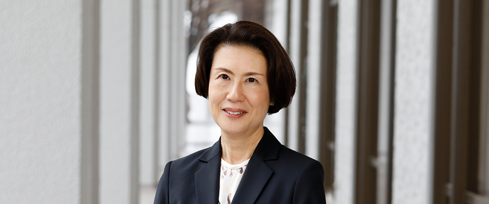鈴木 万希枝