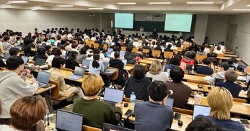 藤崎実メディア学部准教授の授業で、博報堂プロダクツの道免氏、下村氏が特別講義！